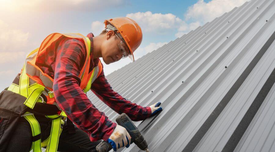 GAF certified roofer in Southwick, MA